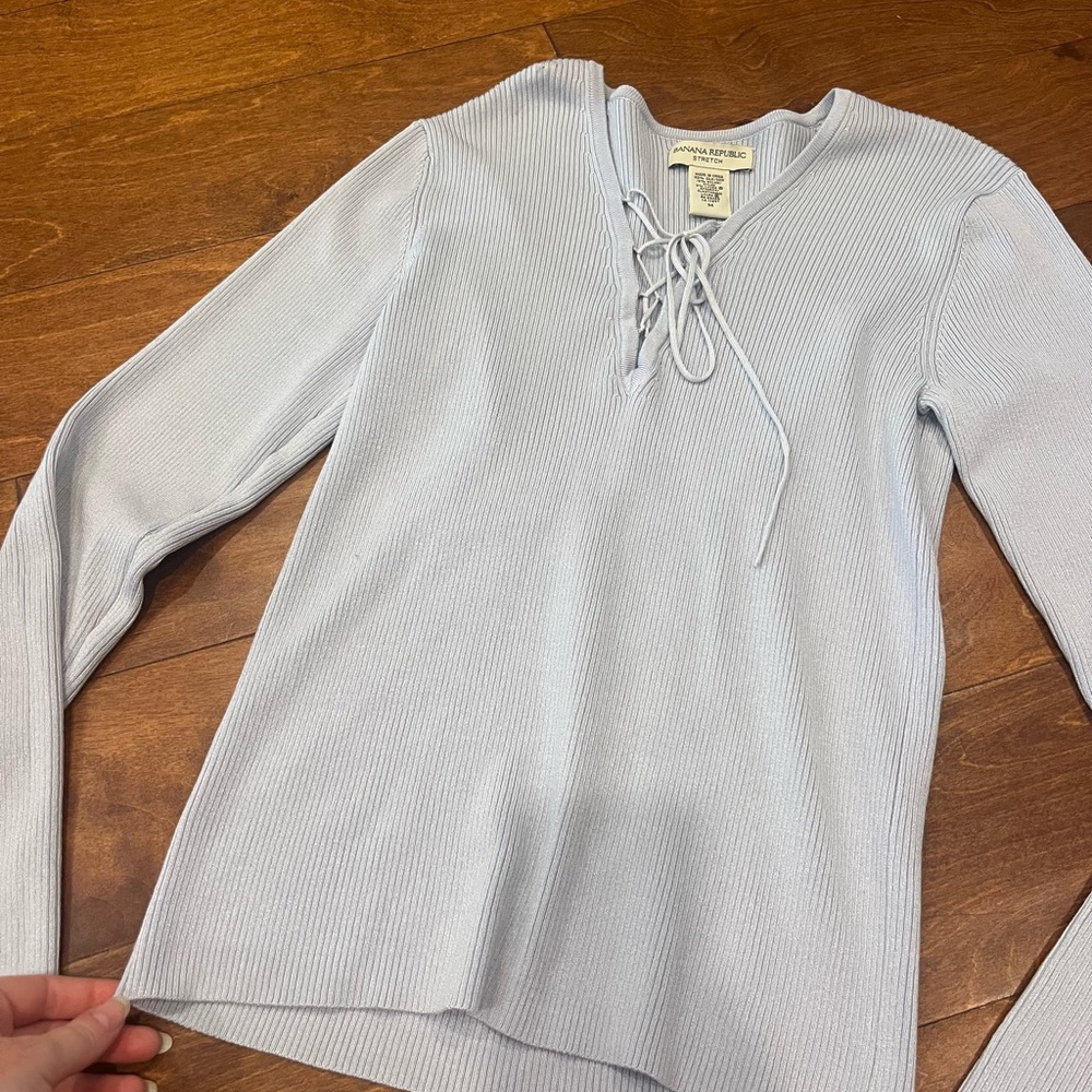 Banana Republic stretchy shirt